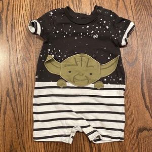 3-6M babyGap Star Wars Yoda one-piece